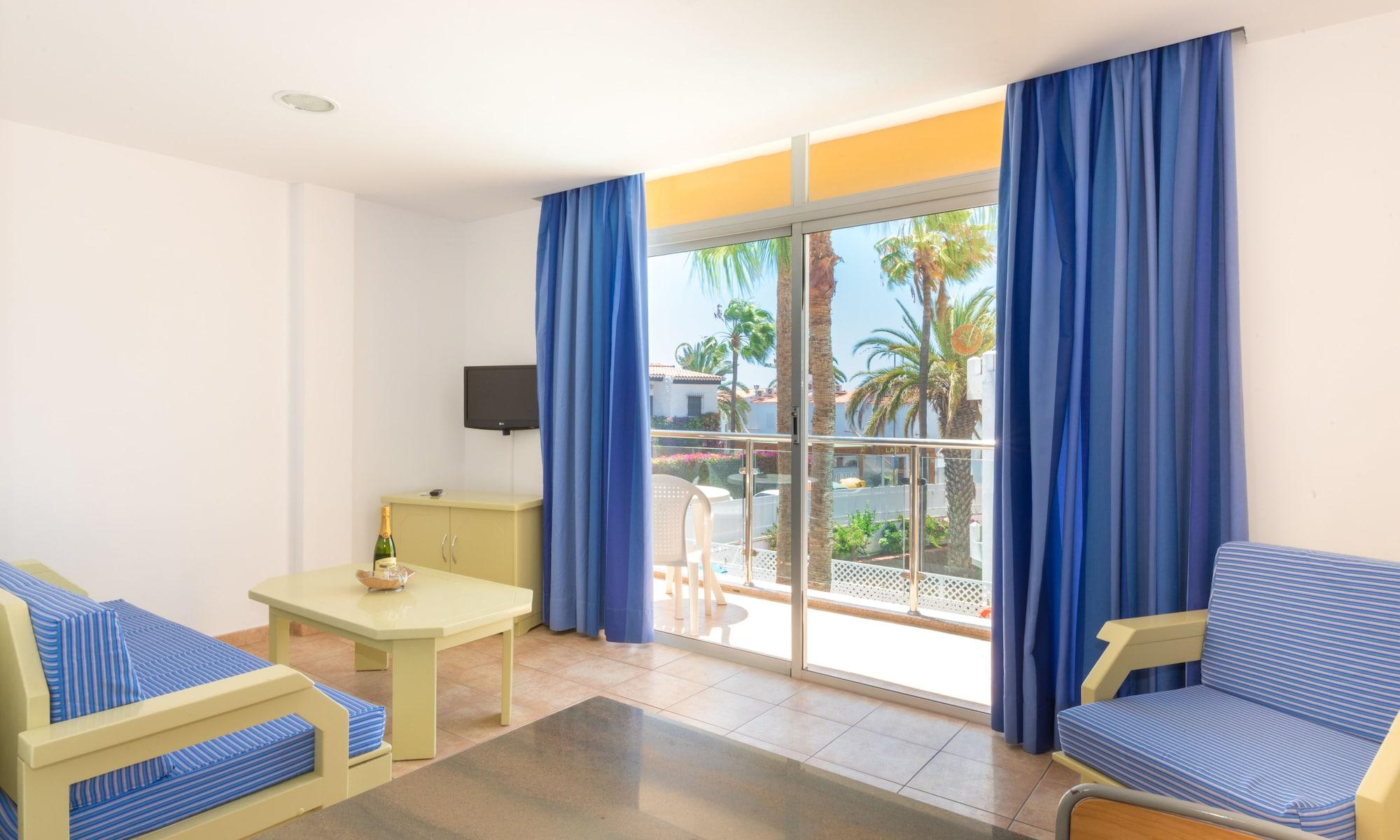 Apartamentos Karina Playa del Ingles  Bagian luar foto