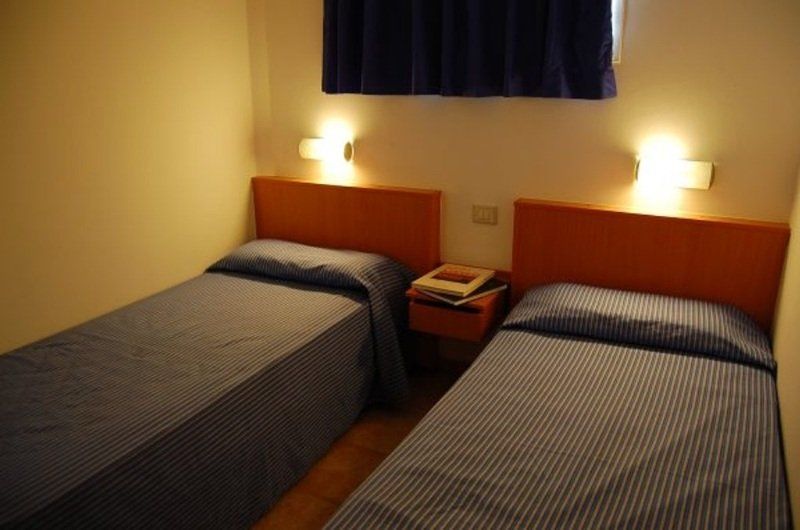 Apartamentos Karina Playa del Ingles  Bagian luar foto